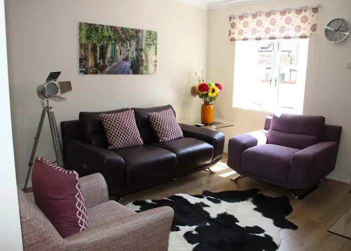 City Centre Town House With River Walks And Free Parking C27Hk